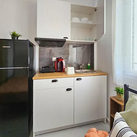 Apartment Exarhos *